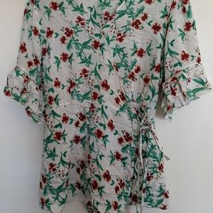 Floral cross-tie top